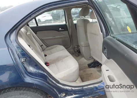 2007 Ford Fusion S из США, поврежденный, VIN 3FAHP06ZX7R185615